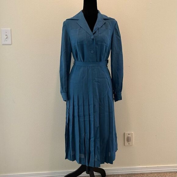 Small Miss DIOR Blouse and Pleated Skirt Set Vintage - Picture 1 of 11